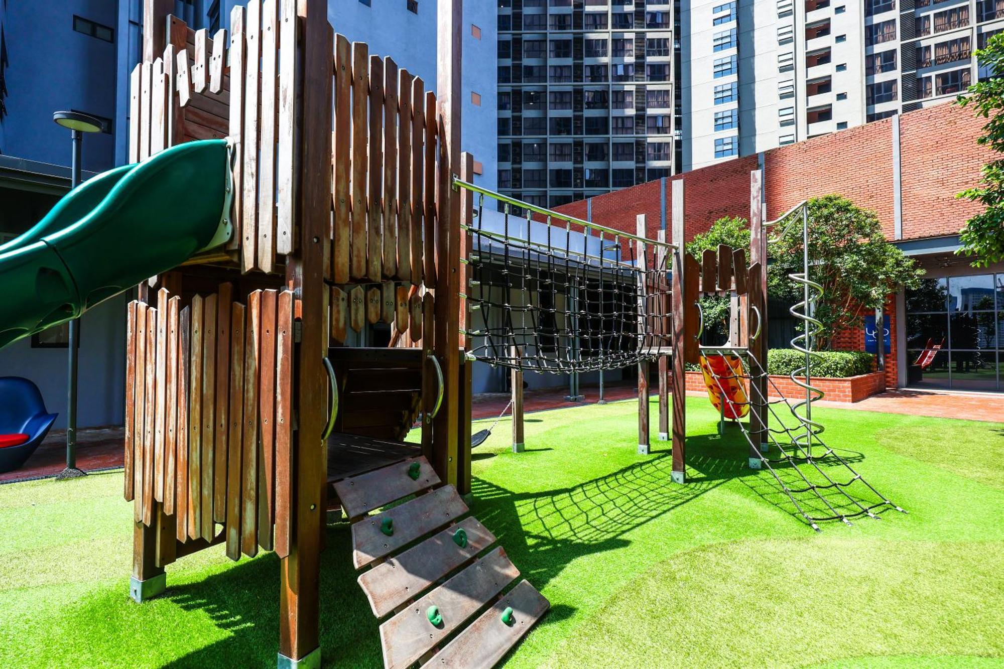 Ferienwohnung Millerz Square By Mykey Kuala Lumpur Exterior foto Playground at the Village