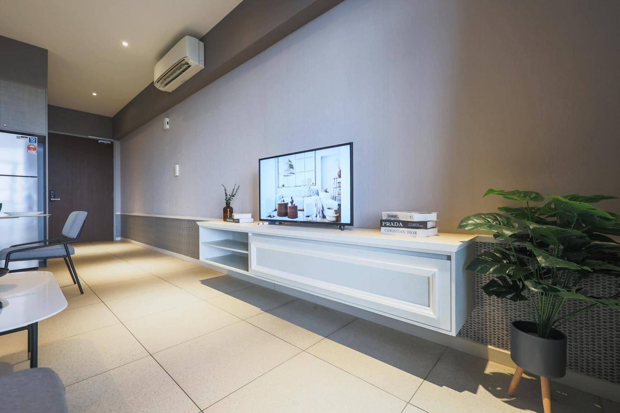 Ferienwohnung Millerz Square By Mykey Kuala Lumpur Exterior foto The interior of the office