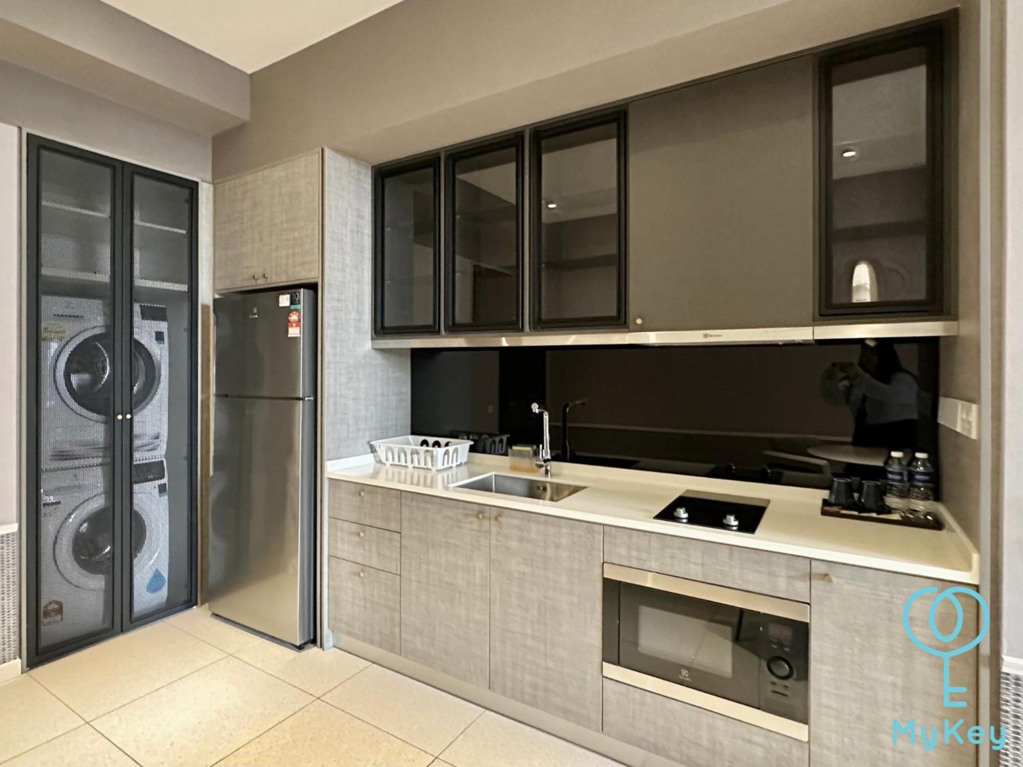 Ferienwohnung Millerz Square By Mykey Kuala Lumpur Exterior foto A wet kitchen in a condominium in Malaysia.