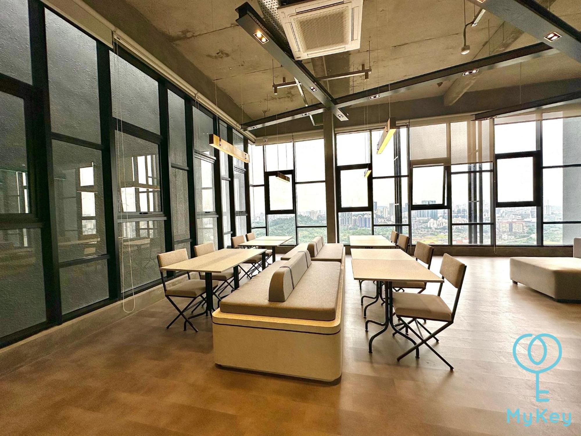 Ferienwohnung Millerz Square By Mykey Kuala Lumpur Exterior foto Sky Lounge