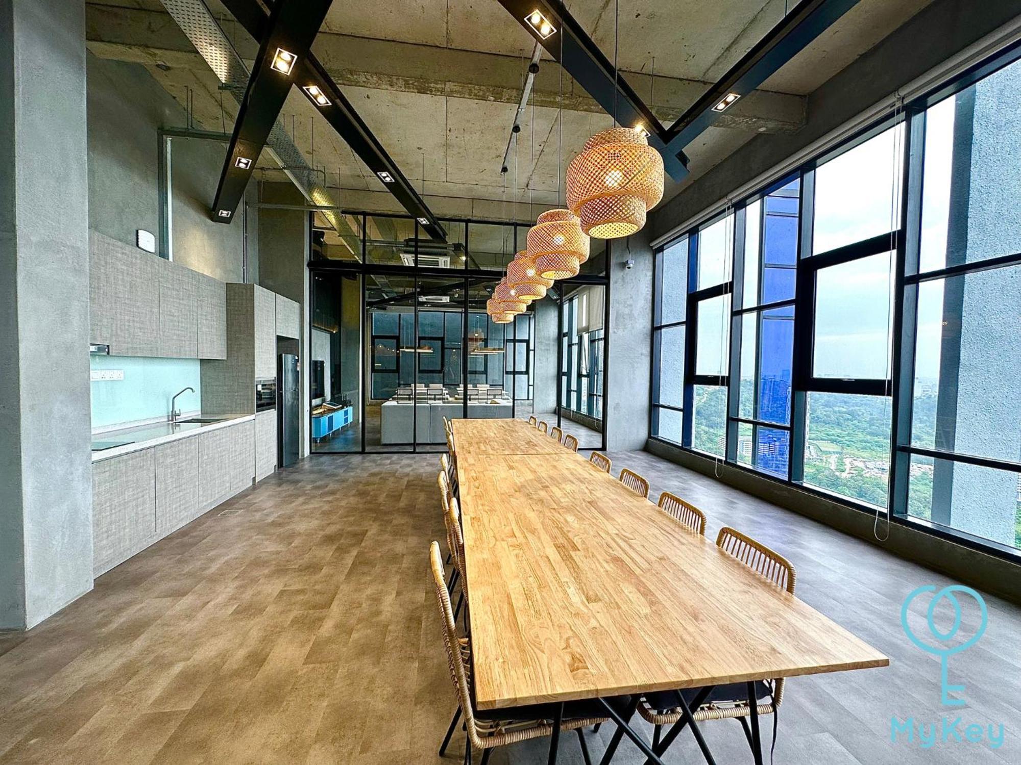 Ferienwohnung Millerz Square By Mykey Kuala Lumpur Exterior foto The kitchen at the 30th floor